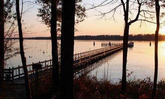 Camping near Trace State Park: Whitten Park Campground, Fulton, Mississippi