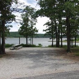 Public Campgrounds: Berry Bend