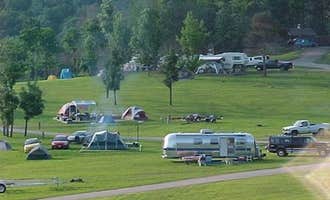 Camping near River Road Park: Bluff View(clearwater Lake), Piedmont, Missouri