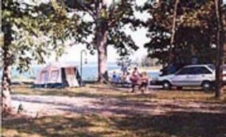 Camping near Caplinger Mills River Front Resort: Crabtree Cove, Stockton, Missouri