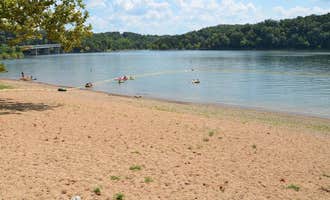 Camping near Beaver RV Park and Campground: Eagle Rock, Eagle Rock, Missouri