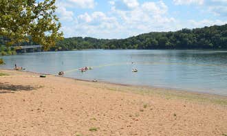 Camping near Roaring River Hills Campground and Cabins : Eagle Rock, Eagle Rock, Missouri