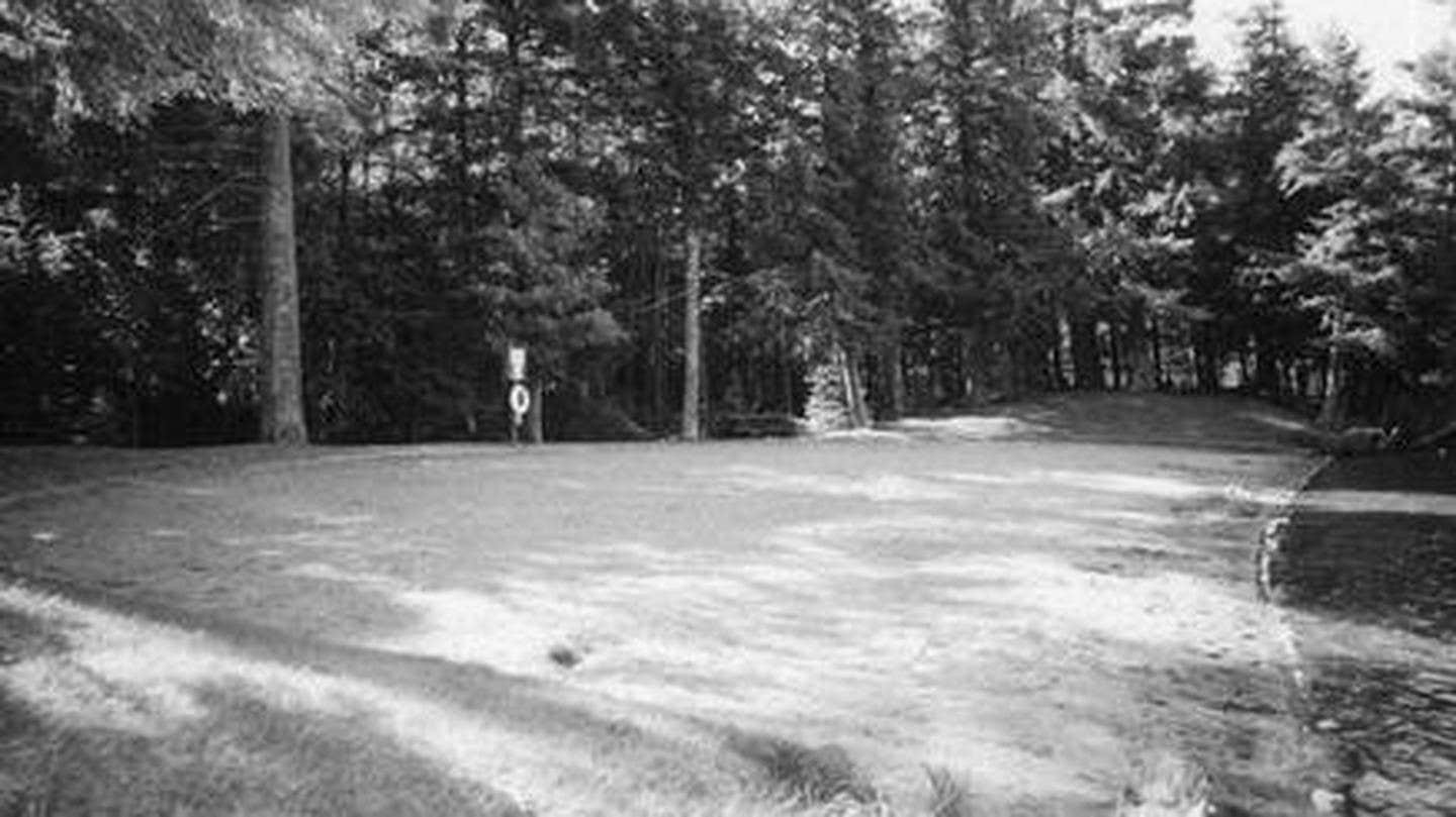 Laurel Lake Campground Laona, WI