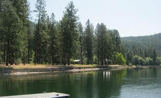 Camping near Columbia Point Resort: Evans Campground — Lake Roosevelt National Recreation Area, Boyds, Washington