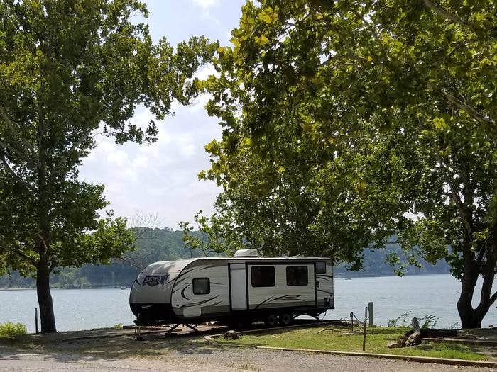 Camper submitted image from Elk Creek Landing - 1