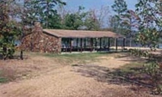 Camping near Lost Rapids: Pine Creek Cove, Fort Towson, Oklahoma