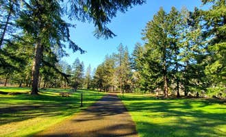 Camping near Deerwood RV Park: COE Dorena Reservoir Schwarz Campground, Cottage Grove, Oregon