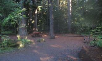 Camping near Gold Butte Lookout: Breitenbush Campground, Idanha, Oregon