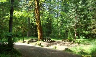 Camping near HooDoo's Patio RV Park: Delta, Blue River, Oregon
