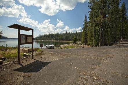 Camper-submitted photo at Elk Lake (Or) — Willamette National Forest near Deschutes National Forest