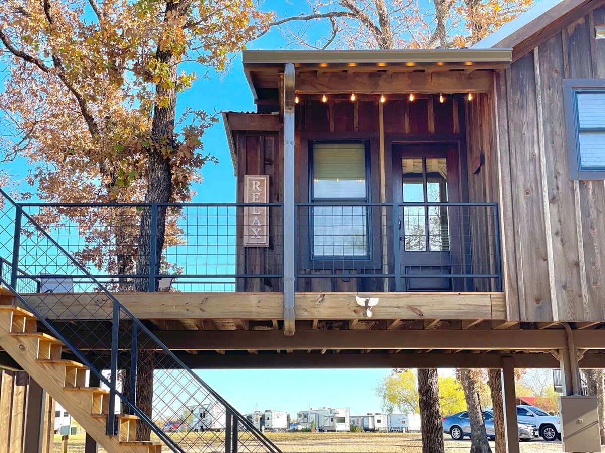 Camper submitted image from The Wren Treehouse (15 MIN to Magnolia & Baylor) - 2