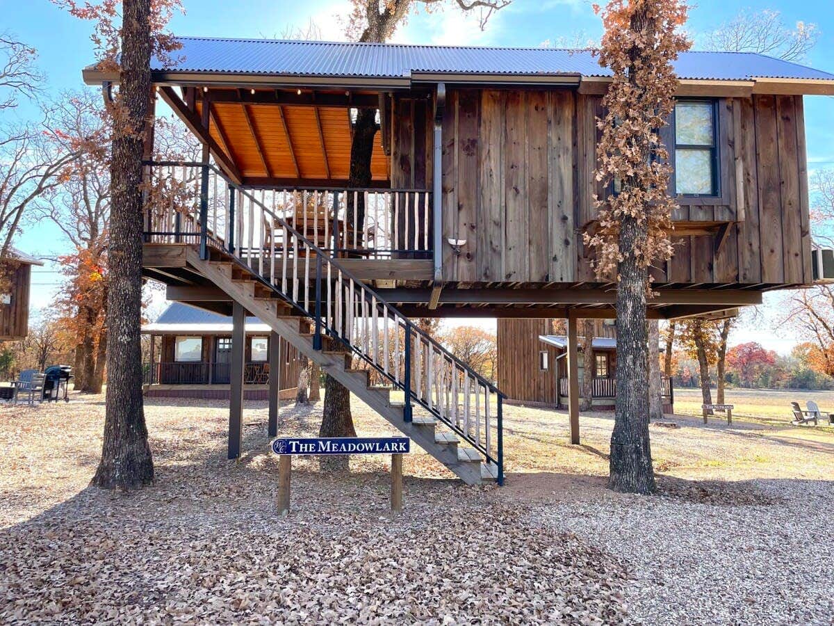 Camper submitted image from Meadowlark Treehouse (15 MIN to Magnolia/Baylor) - 2