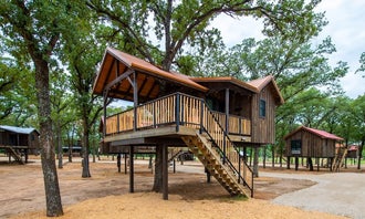 Camping near Cedar Waxwing Treehouse(15 MIN to Magnolia/Baylor): The Sparrow Treehouse 15 MIN to Magnolia & Baylor, Waco, Texas