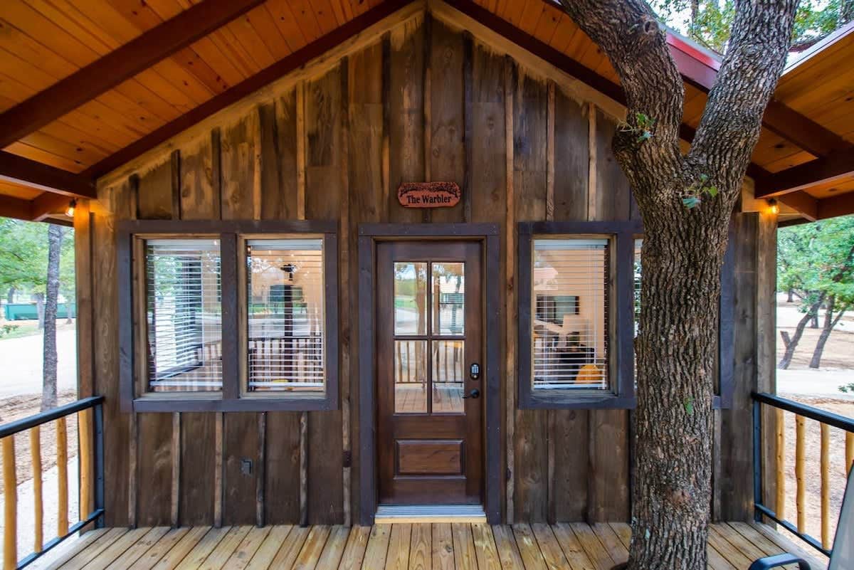 Camper submitted image from The Warbler Treehouse 15 MIn to Magnolia & Baylor - 1