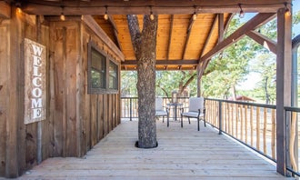 Camping near Cedar Waxwing Treehouse(15 MIN to Magnolia/Baylor): The Hummingbird 15 MIN to Magnolia & Baylor, Waco, Texas