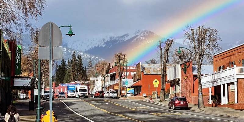 Camper submitted image from Trinity Alps RV Park