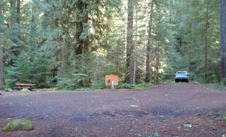 Camping near Kiahanie Campground: Willamette National Forest Red Diamond Group Campsite, Mckenzie Bridge, Oregon