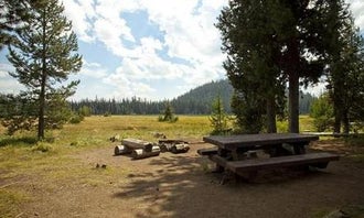 Camping near Lava Lake Resort: South Campground - Hosmer Lake (OR), Sunriver, Oregon
