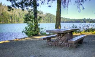 Camping near Link Creek: South Shore Suttle Lake, Camp Sherman, Oregon