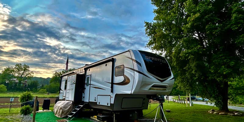 Camper submitted image from Riverhouse RV Resort & Campground