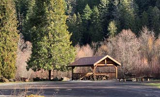 Camping near Twin Lakes: Toketee Lake Campground, Clearwater, Oregon
