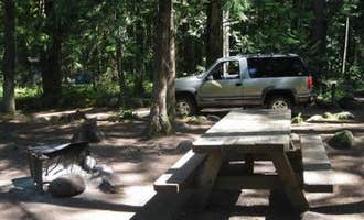 Camping near Cast Lake: Mount Hood National Forest Tollgate Campground, Welches, Oregon