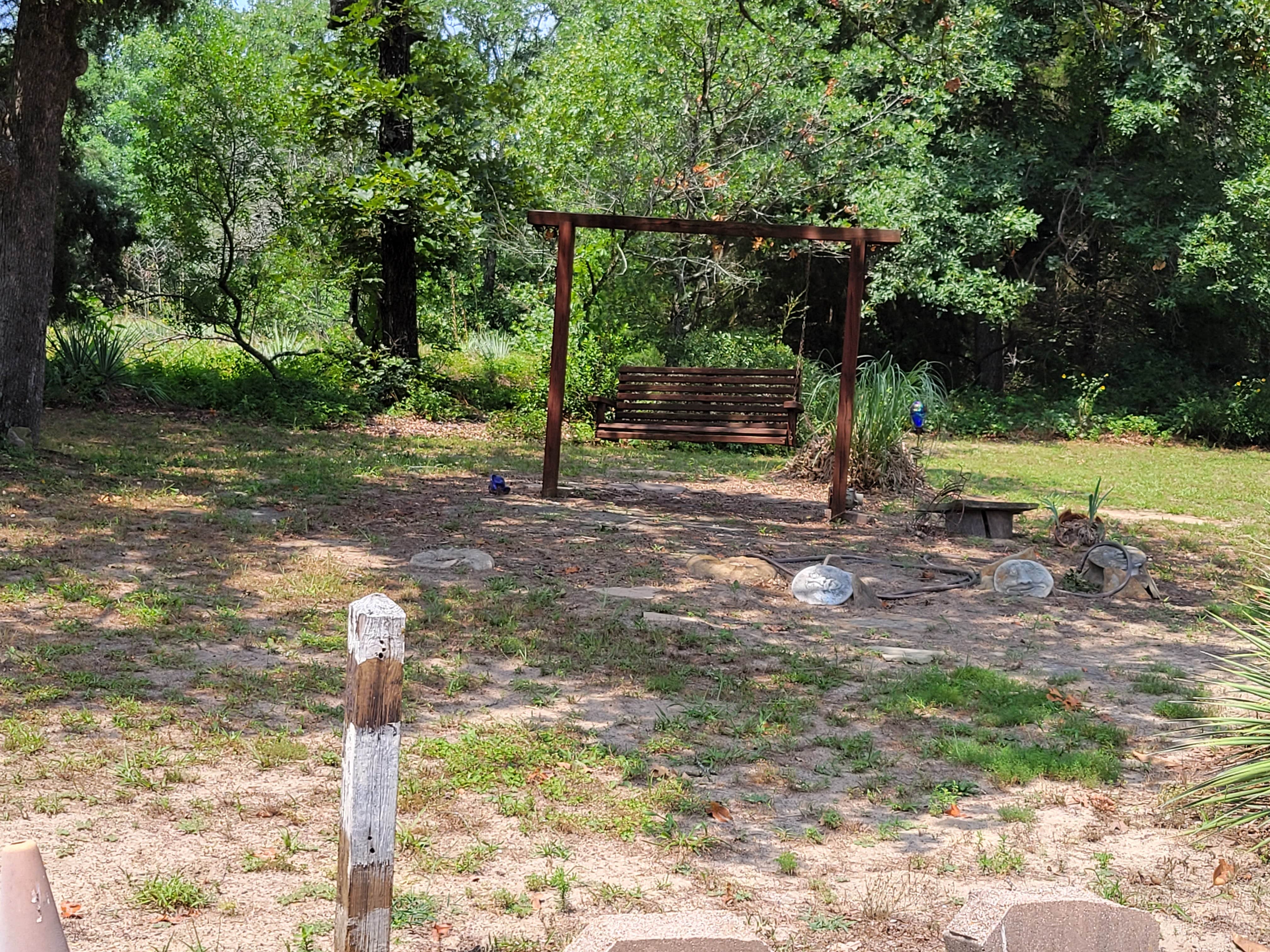 Texas Log Cabin RV Park | Canton, TX