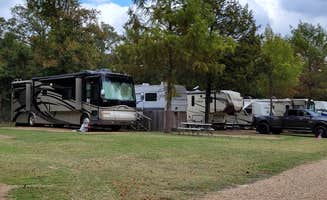 LMN's photo of rv camping at Texas Log Cabin RV Park near Eustace, TX