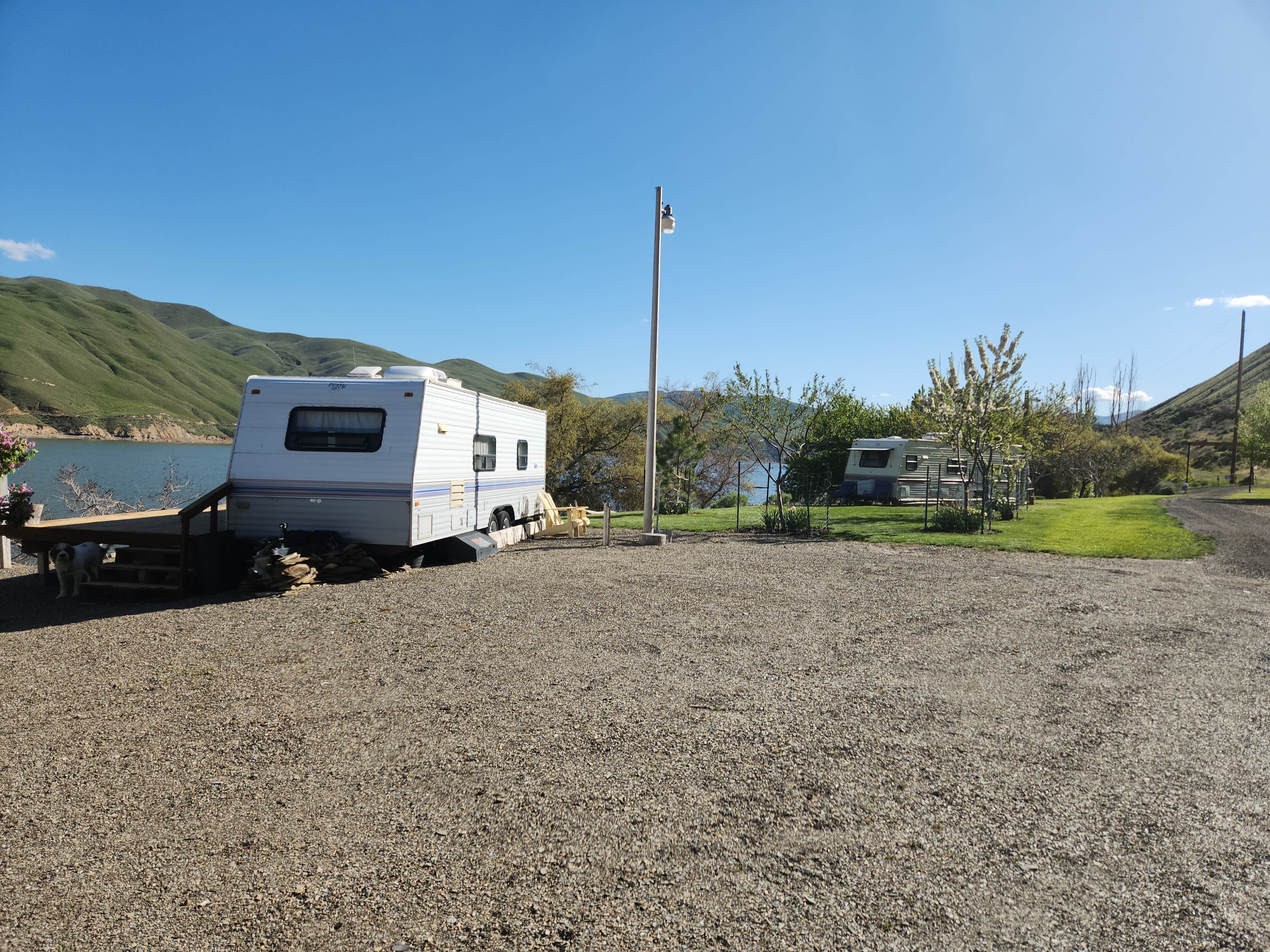 Steve K.'s photo of camping with pets at Chukar Flats near Richland, OR