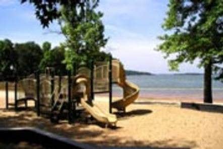 Camper submitted image from Springfield - Hartwell Lake - 4