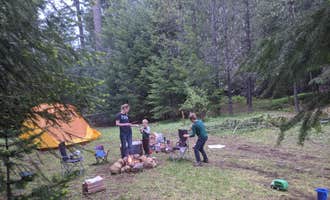Camping near Lava Lake Sno-Park: Maxwell Sno-Park, Camp Sherman, Oregon