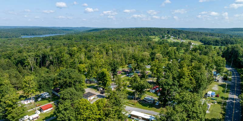 Camper submitted image from Breezy Hill Seasonal Campground