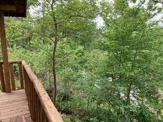 Camping near Many Islands Campground: Riverview Cabins and Campground, Mammoth Spring, Arkansas