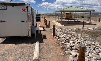 Camping near Bisti / De-Na-Zin Wilderness Area: Alien Run Trailhead Basecamp, Aztec, New Mexico