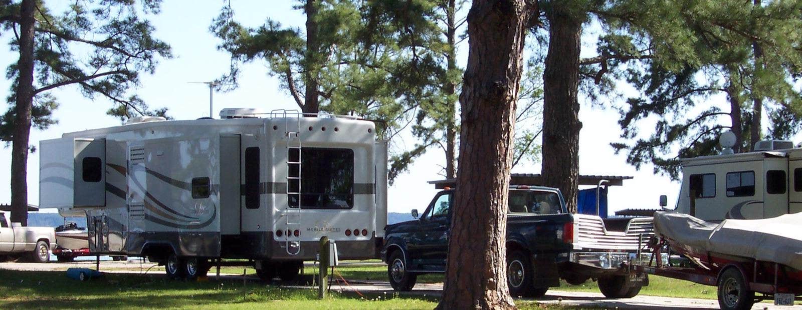 Camper submitted image from Rayburn - 1