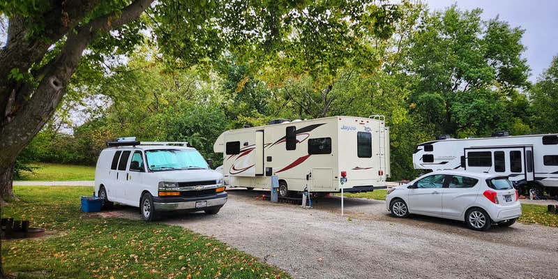 Camper submitted image from AOK Campground & RV Park