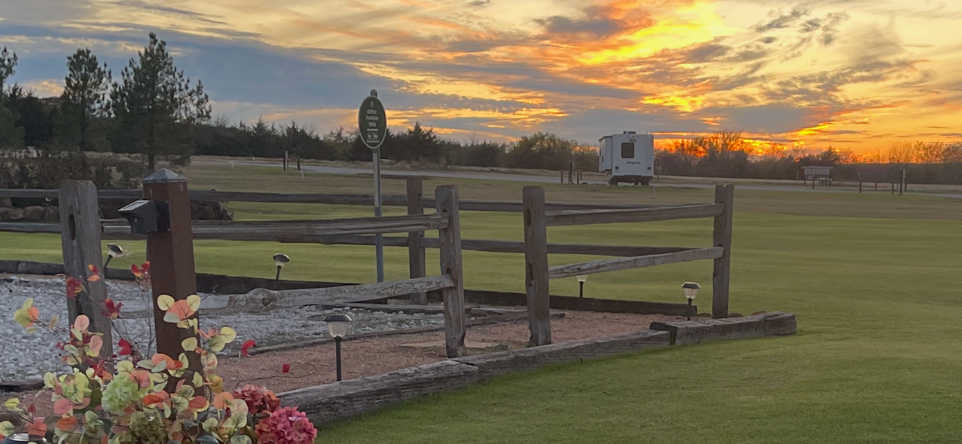 Quail Valley RV Park | Valley View, TX