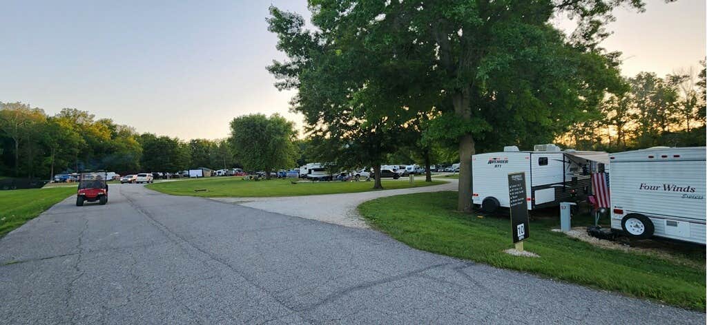 Heavenly H.'s photo of rv camping at Heavenly Hills Resort near Wentzville, MO