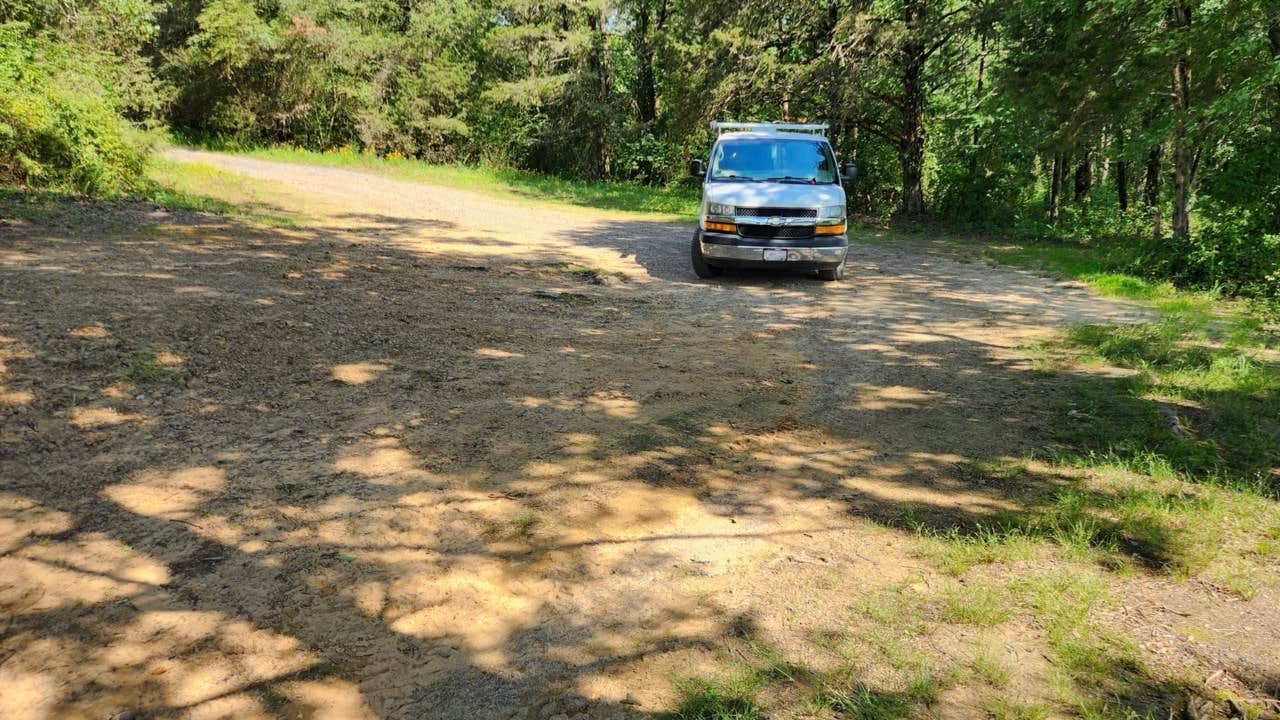 Camper submitted image from West Side Spring Lake Dispersed, Ozark NF, AR - 2