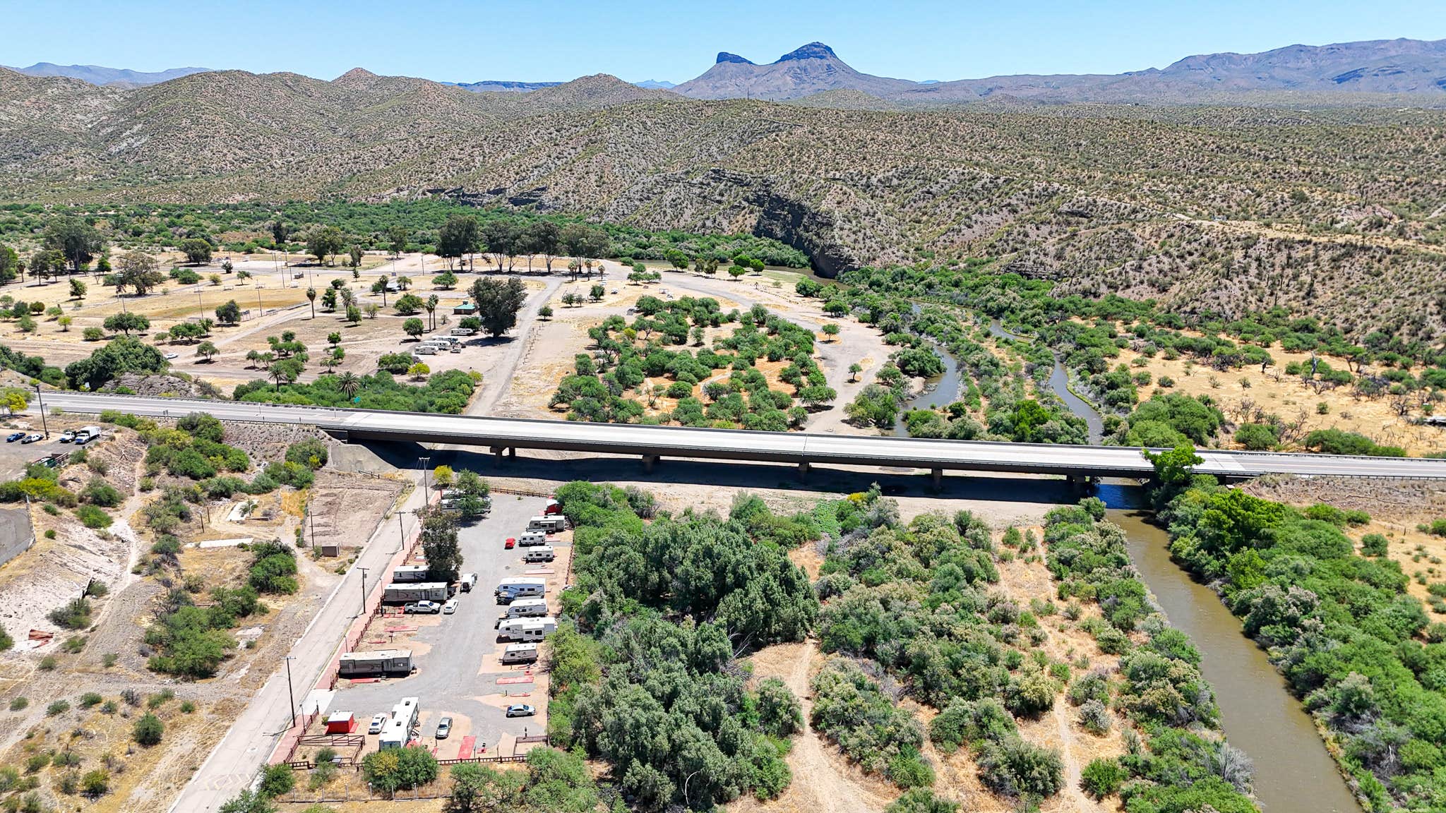 Camping near BLM Fourmile Canyon: Riverbed RV Park, Winkelman, Arizona