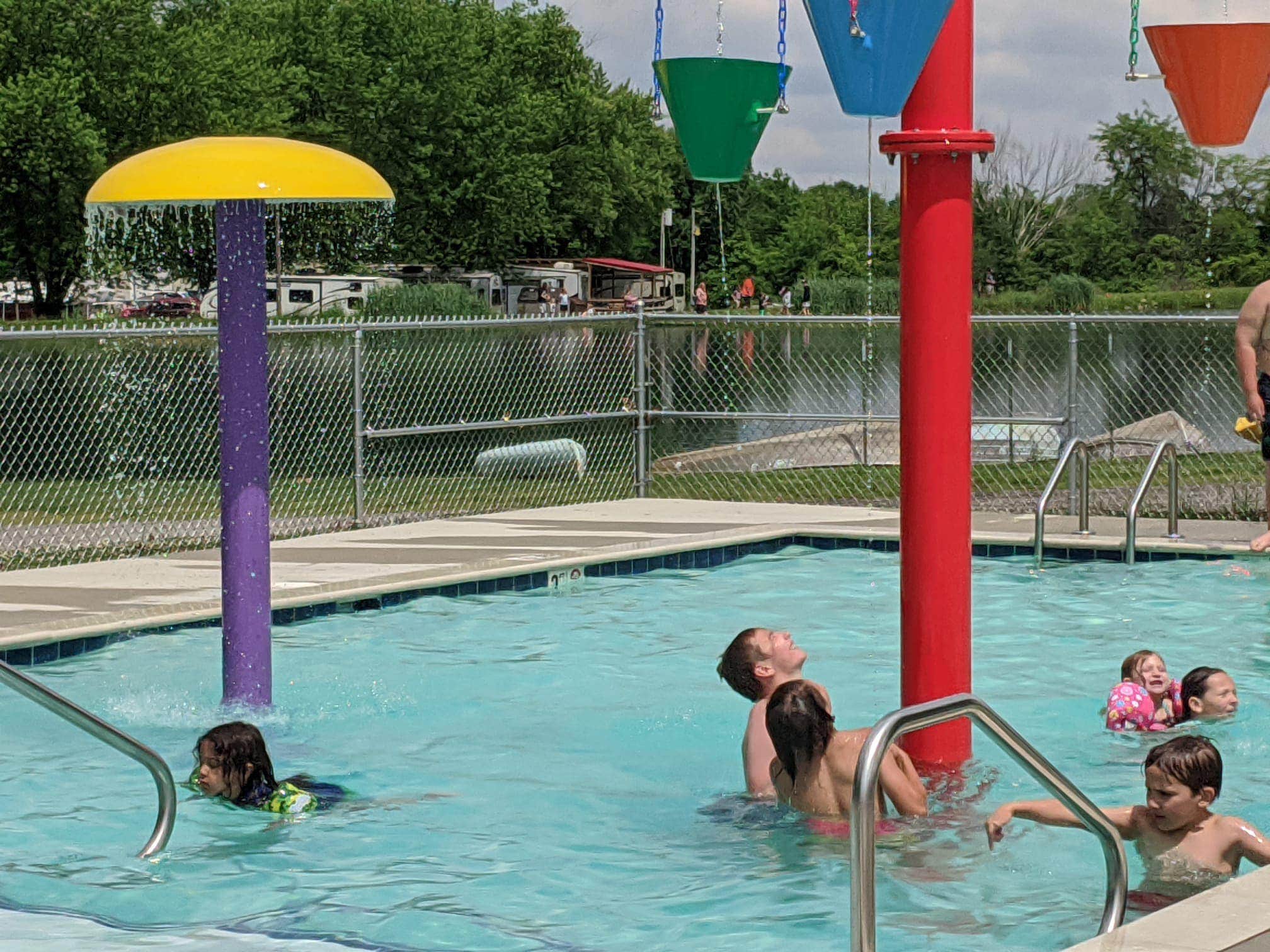 Hickory Grove Lake RV Park & Campground