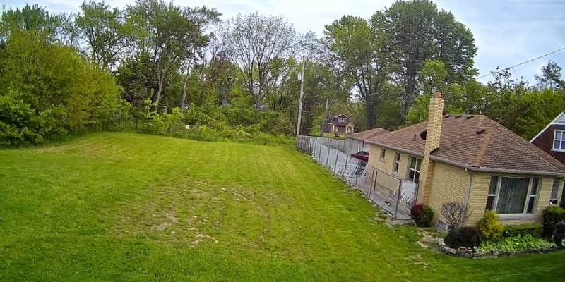 Camper submitted image from Hugs & Pam RV Park