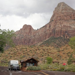Public Campgrounds: Watchman Campground — Zion National Park
