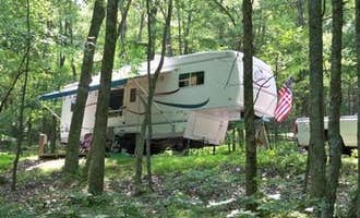 Camping near North Creek Campground: Peaks Of Otter Campground — Blue Ridge Parkway, Thaxton, Virginia