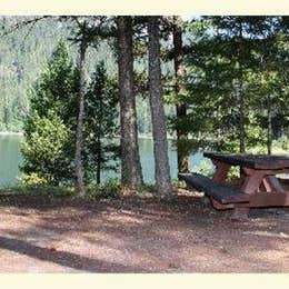 Public Campgrounds: Bonaparte Lake Campground