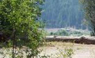 Camping near Cayuse Horse Camp: Cle Elum River Campground, Roslyn, Washington