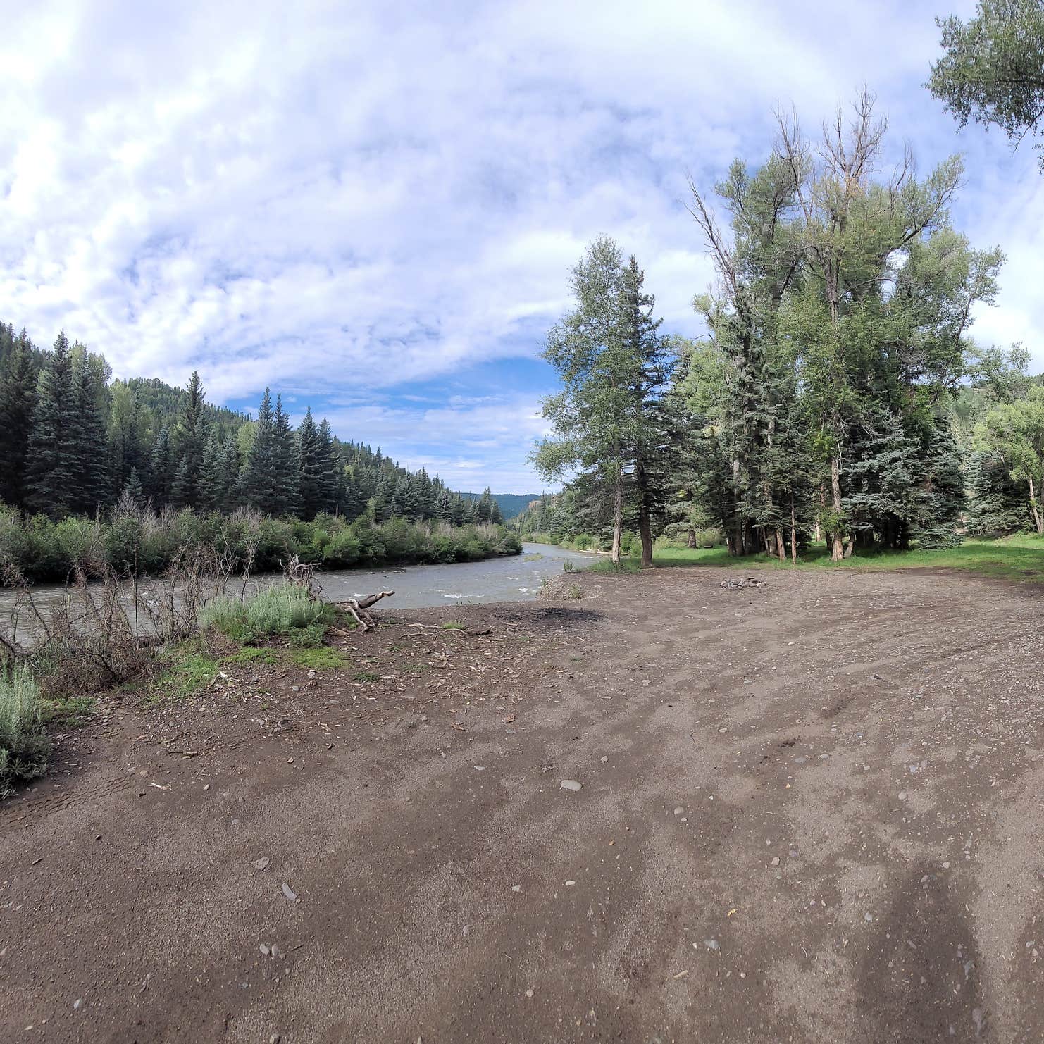 East Fork San Juan River, USFS Road 667 Dispersed Camping Pagosa