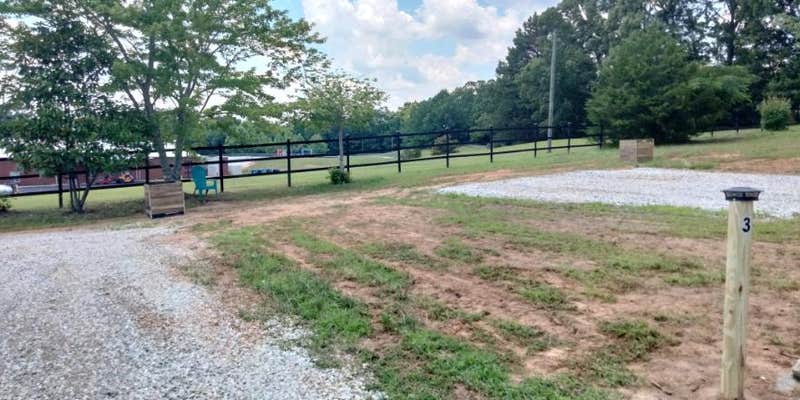 Camper submitted image from Lola’s glamping