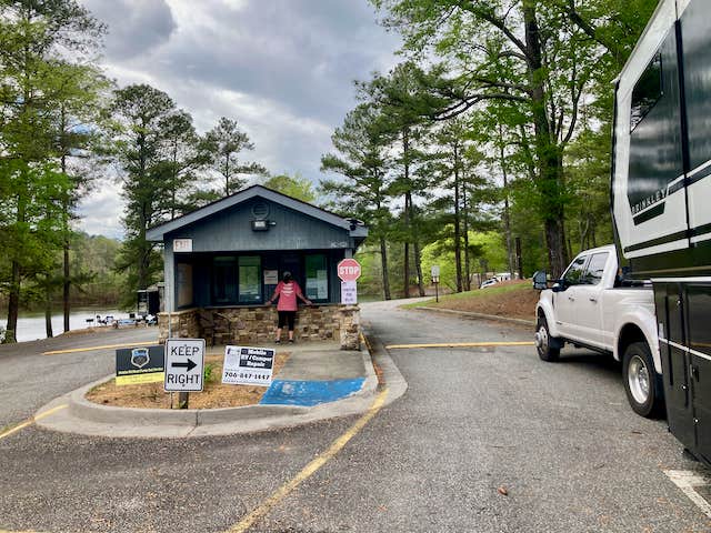 Camper submitted image from Clark Creek North Campground - 4