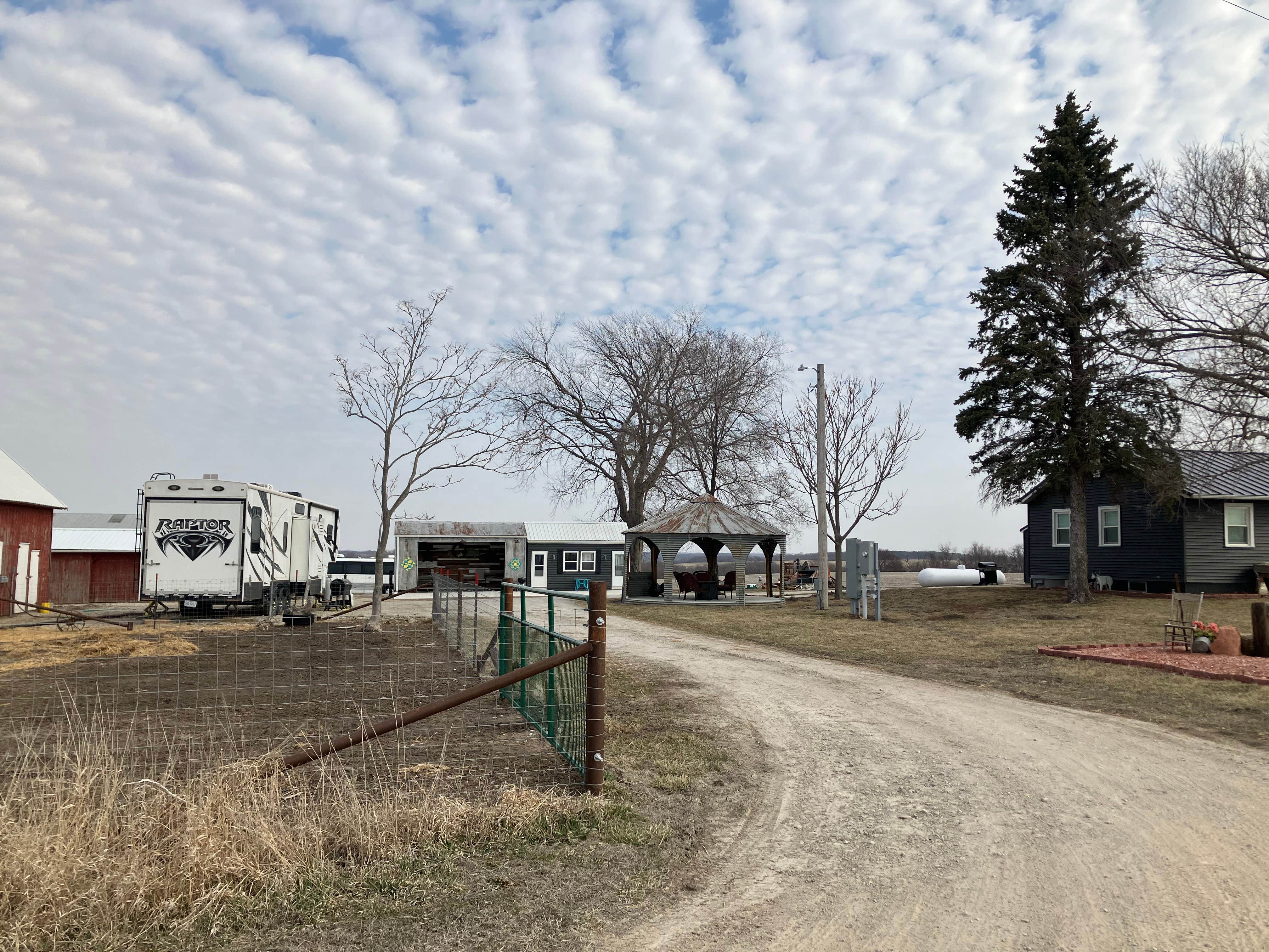 Camping near Marion County Park: Double E LLC Camping, Knoxville, Iowa